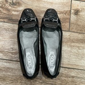 Tod’s loafers